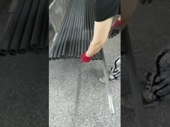 اختبار الجودة في مصنع قضيب الكربون السيليكوني